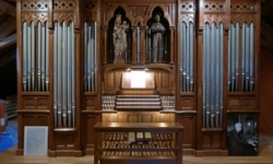 Die Orgel im neuen Standort